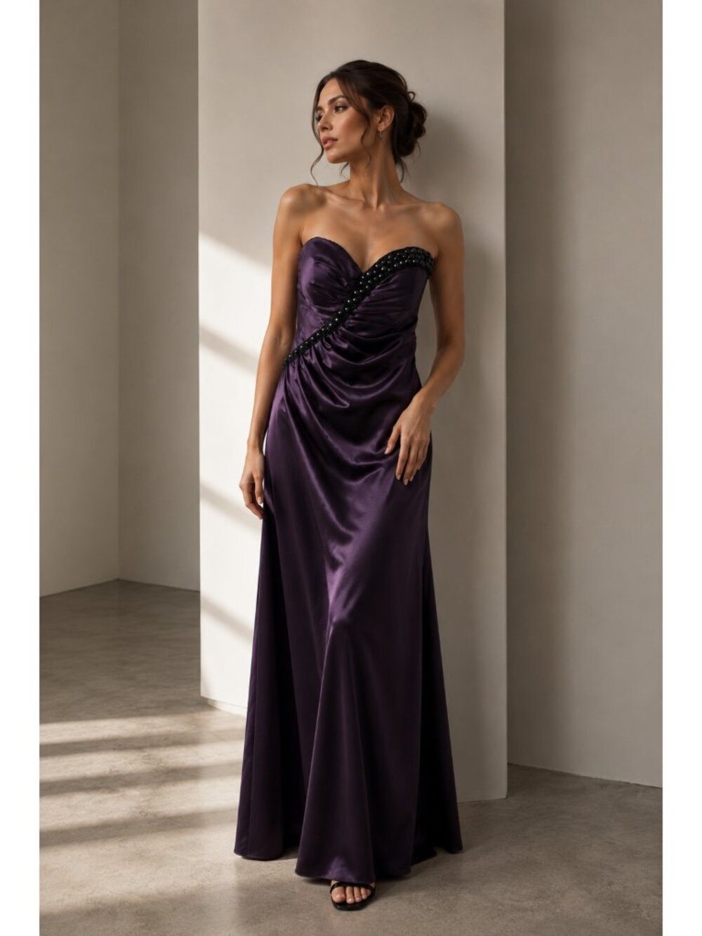 Flirt by Maggie Sottero Purple Beaded Strapless Formal Prom Gown Dress Size 8